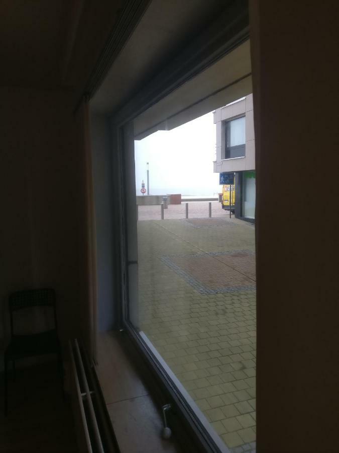 Wenduine Op Zeedijk Apartment Luaran gambar